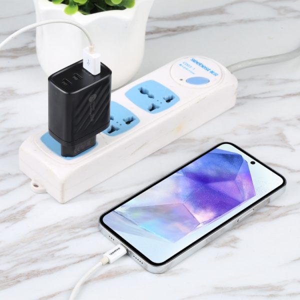 AR-892 3-in-1 QC3.0 PD20W USB + USB-C / Type-C reislader voor onderweg, EU Plug, UK Plug