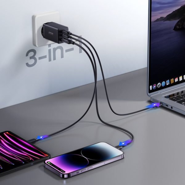 JOYROOM TCG01 GaN Ultra 65W 2 Type-C + 1 USB snellader met 1,2 m Type-C kabel, EU Plug, UK Plug