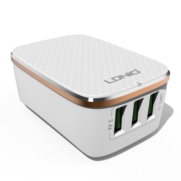 LDNIO A3304 17W 3 USB-interfaces Reislader Oplader voor mobiele telefoons,, US Plug, EU Plug, UK Plug, AU Plug