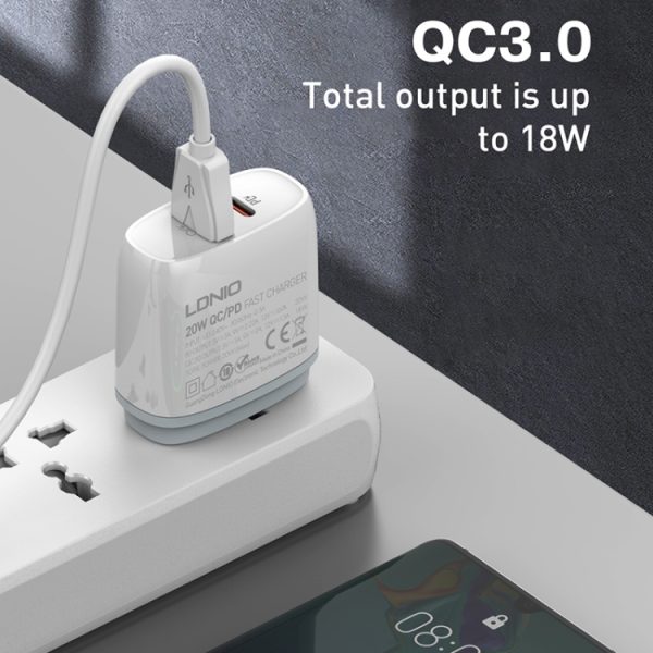 LDNIO Q229 QC3.0 / PD20W USB + Type-C snellader met 1m Type-C naar Type-C kabel, EU Plug, UK Plug, US Plug