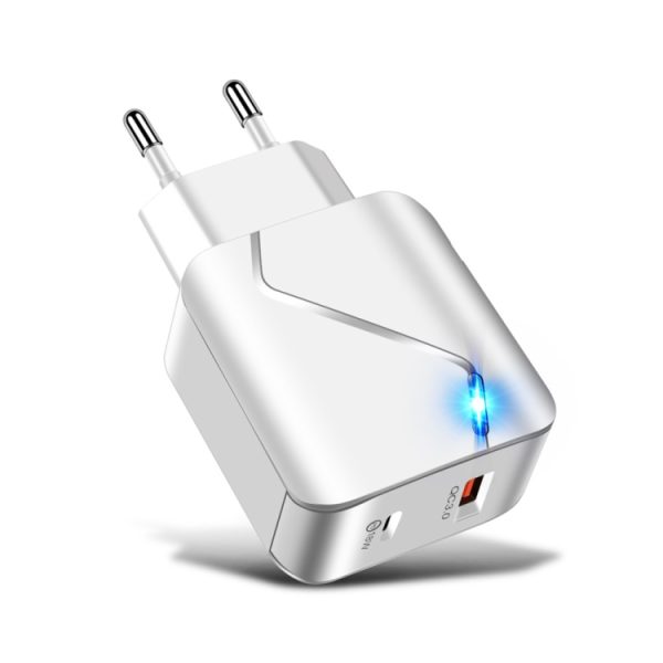 LZ-819A+C 18W QC3.0 USB + PD USB-C / Type-C-interface reislader met indicatielampje + USB-C / Type-C naar 8-pins datakabelset voor snel opladen, EU-stekker, EU Plug
