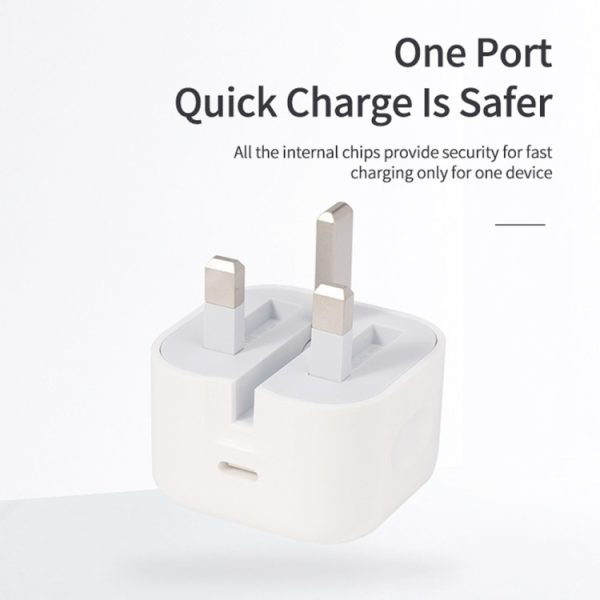 A2344 20W PD 3.0 Type-C / USB-C opvouwbare reislader + USB-C / Type-C naar Type-C snellaaddatakabelset, UK-stekker, lengte: 2m