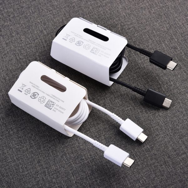 XJ-69 1 m 3A USB-C / Type-C naar Type-C TPU oplaadsynchronisatiegegevenskabel voor mobiele telefoon, 1 PC