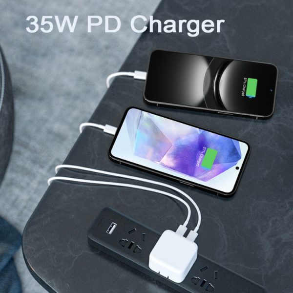 PD 35W dubbele USB-C / Type-C poortlader met Type-C naar Type-C datakabel, UK-stekker, UK Plug + 1m Dual Type-C Cable, UK Plug + 2m Dual Type-C Cable