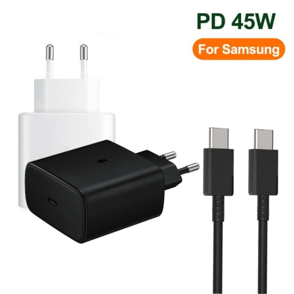 M135 45W USB-C / Type-C poort snellader met 5A Type-C naar Type-C kabel, EU-stekker, EU Plug + Type-C Cable